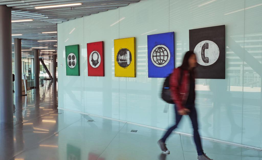 Alumni service banner