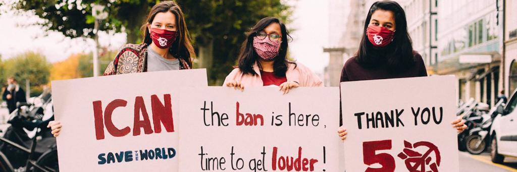 Elizabeth Nakielny, Gayathri Nagasubramaniam and Mukta Dhere fight for peace.