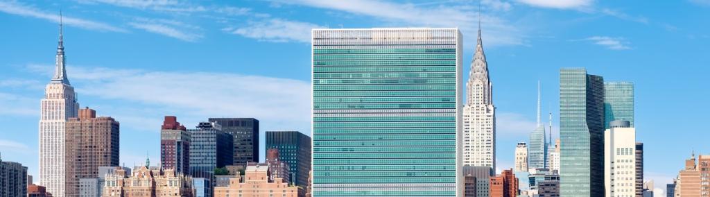 Midtown Manhattan skyline including United Nations building.