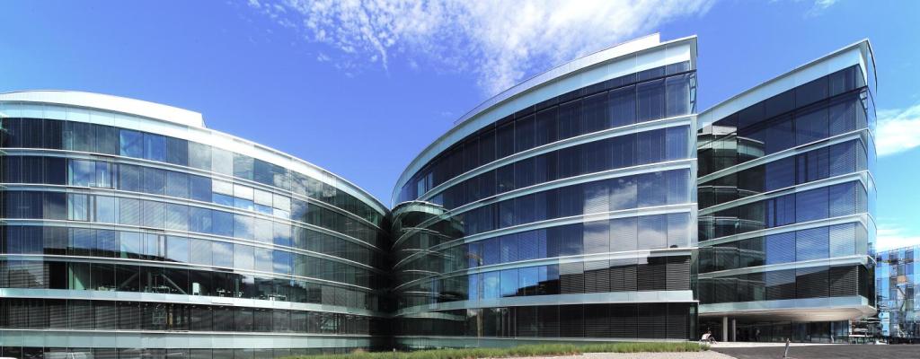 centre-launch-panel-and-book-launch