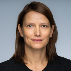 Daniela M headshot 448px