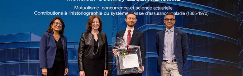 Geoffroy Legentilhomme being awarded the Pierre du Bois Prize 2021