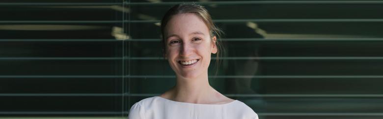 Master student Tessa Jager, won the third prize in an essay challenge organised by the Netherlands-America Foundation (NAF).