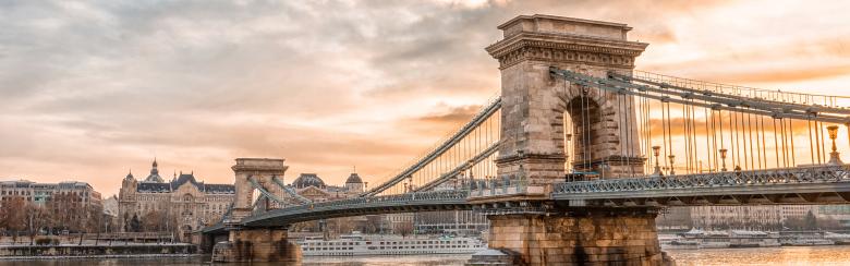 Budapest chain bridge