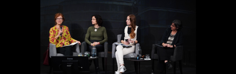 Polarization event